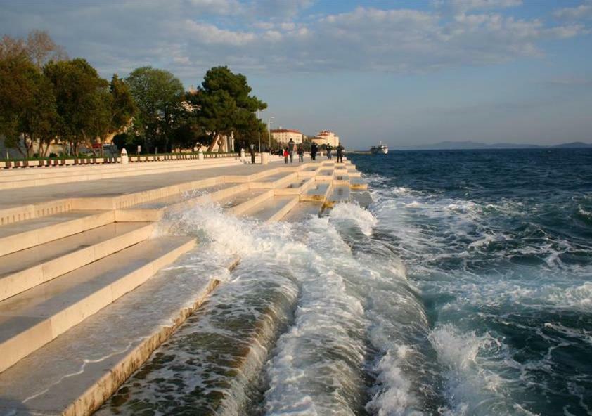 Mare *